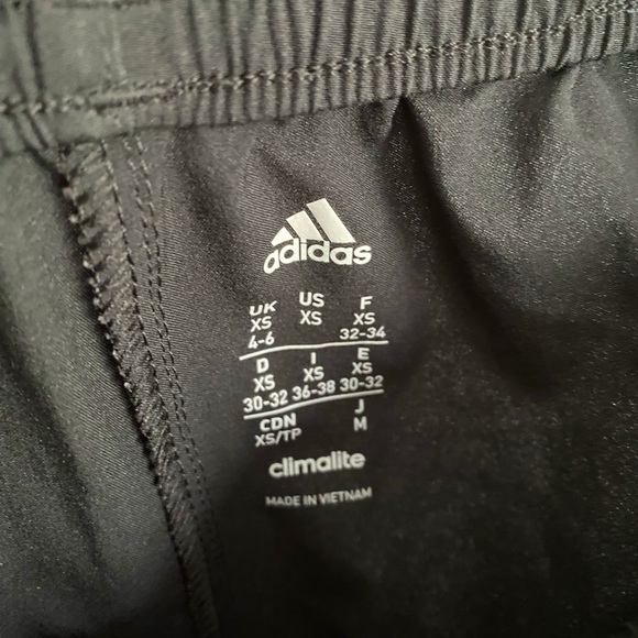 Adidas Climalite Shorts - Picture 4 of 4